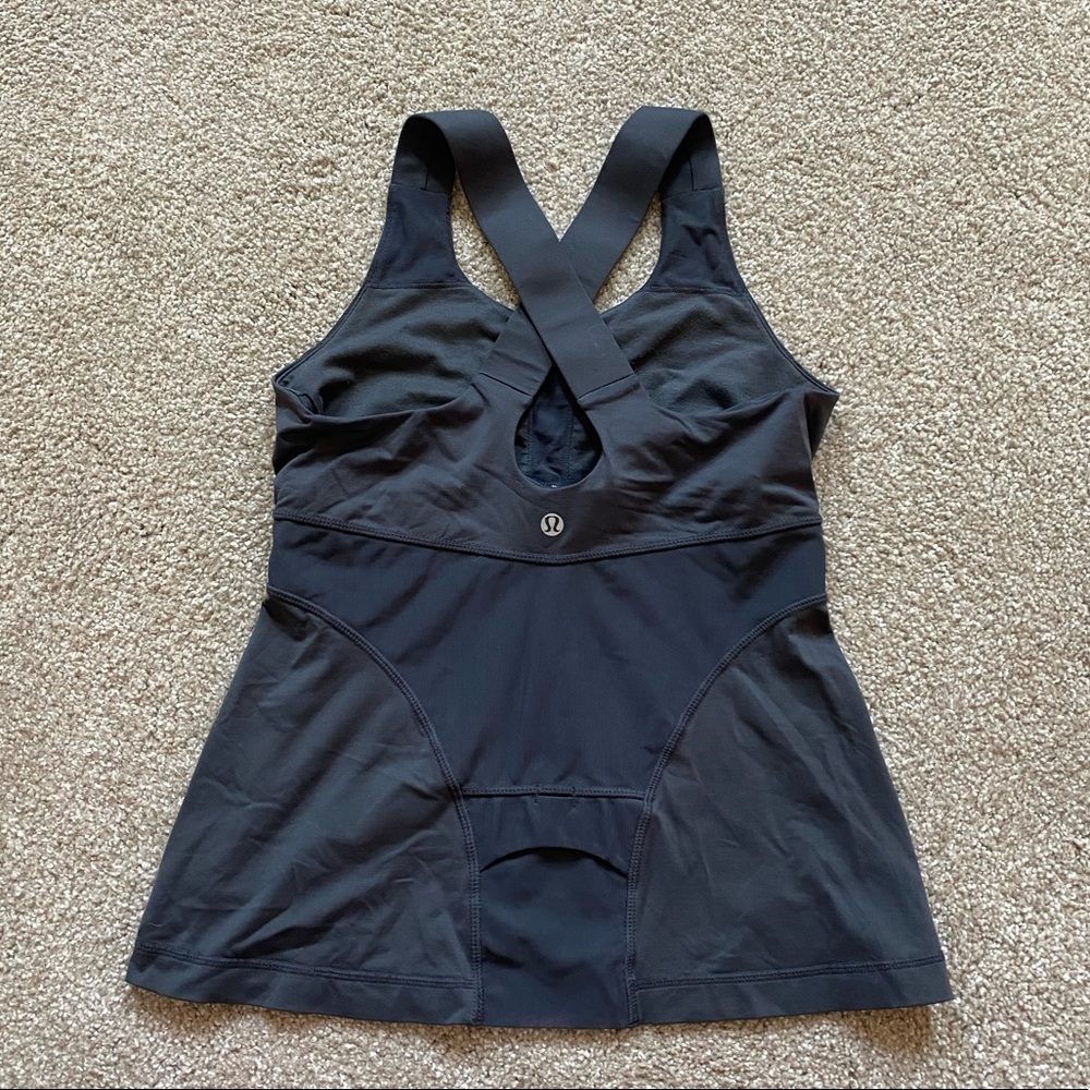 Lululemon tank - Picture 2 of 2